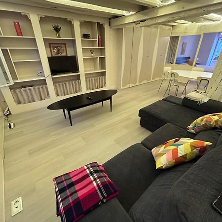 Estrella Apartment Bilbao Bagian luar foto