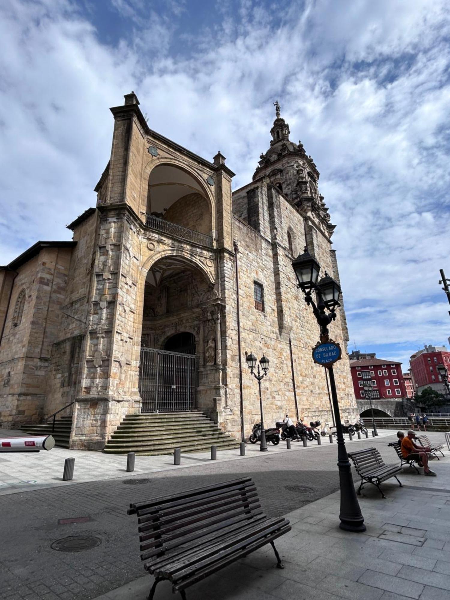 Estrella Apartment Bilbao Bagian luar foto